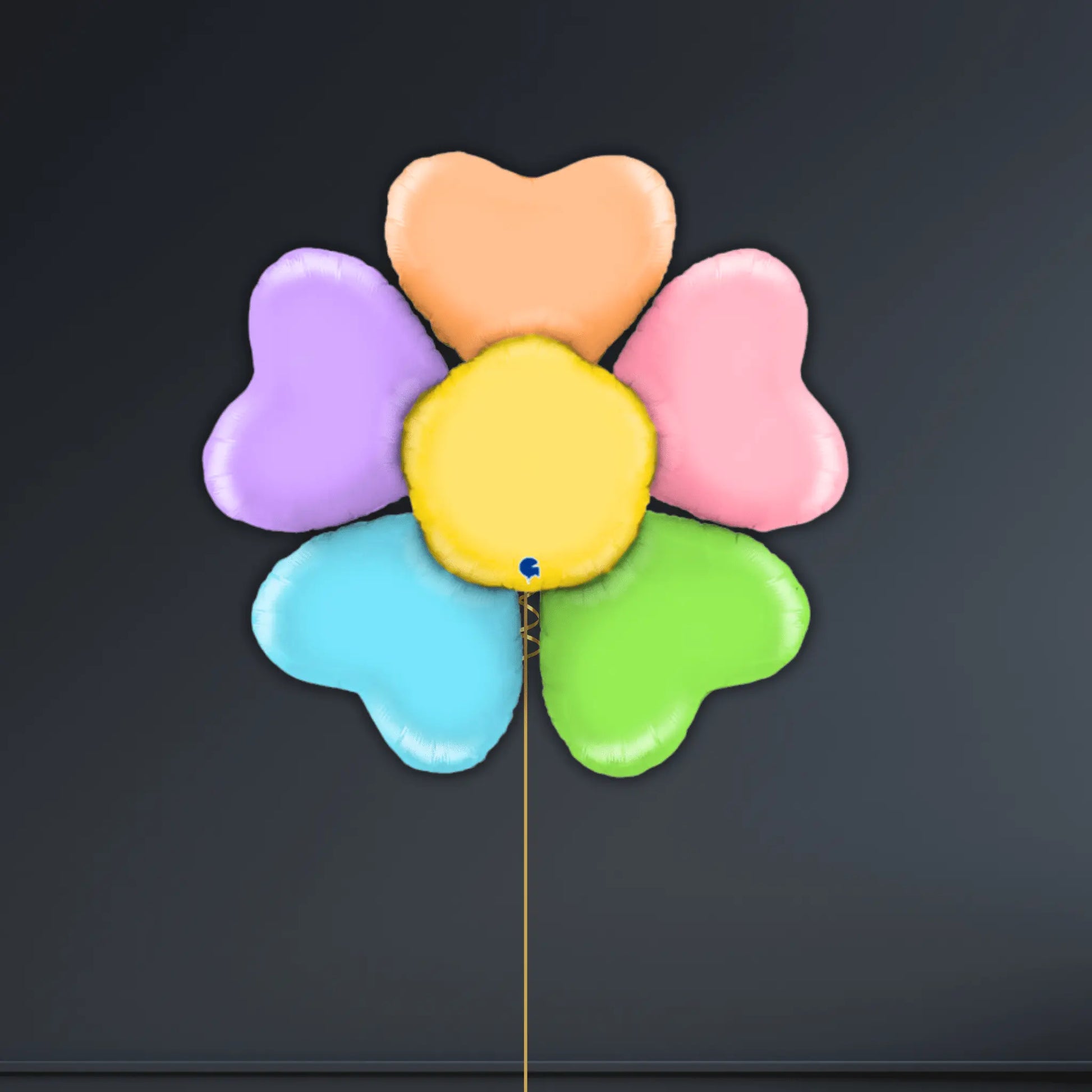 🌼 42" Colourful Daisy Foil Balloon – A Bright & Cheerful Celebration! 🎈✨