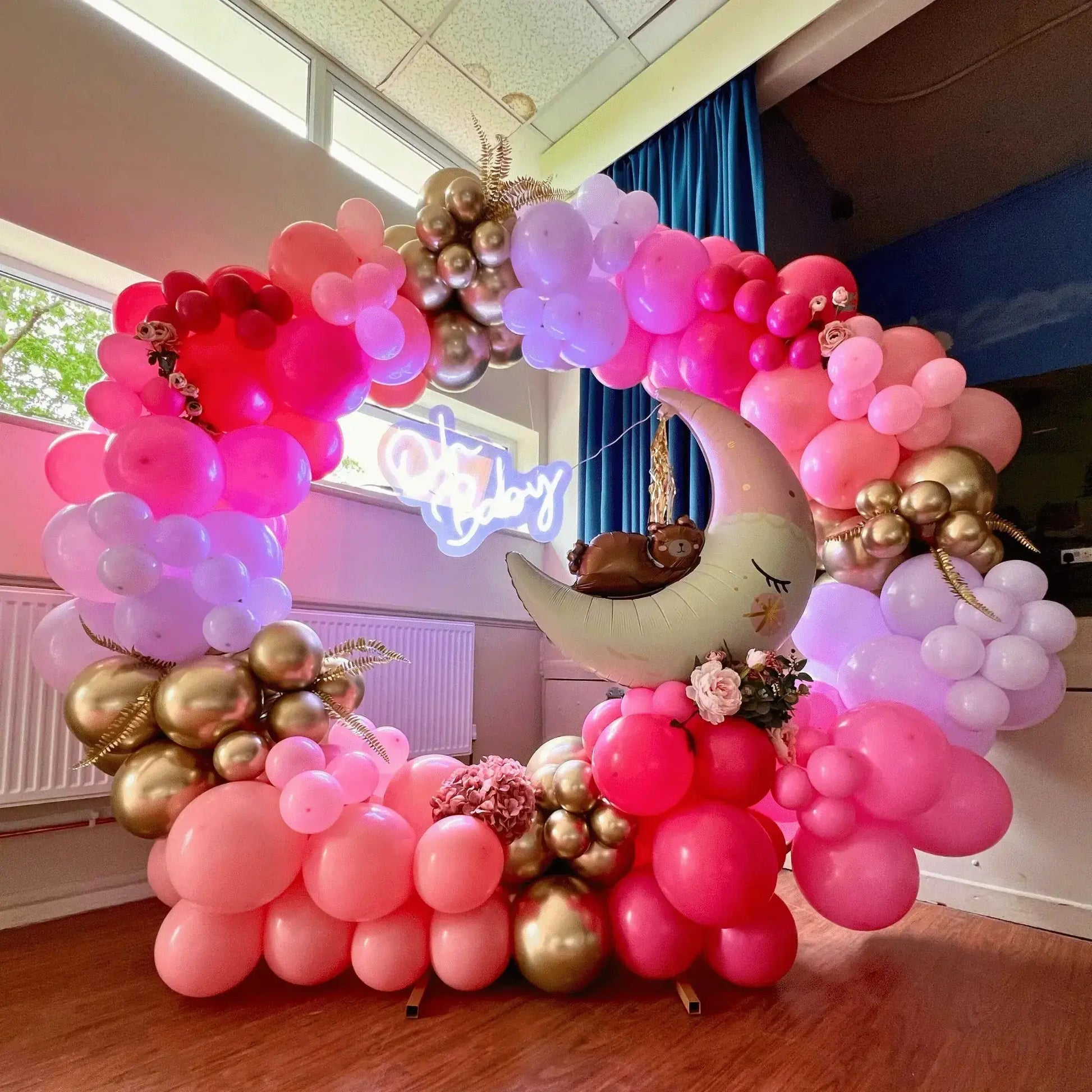 Organic Balloon Hoop Arch – Elegant Display Package